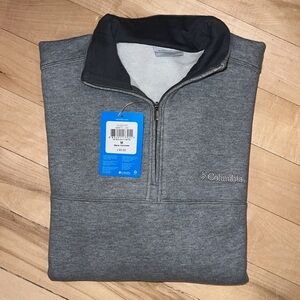 NWT Men’s Columbia Quarter Zip Sweater​
